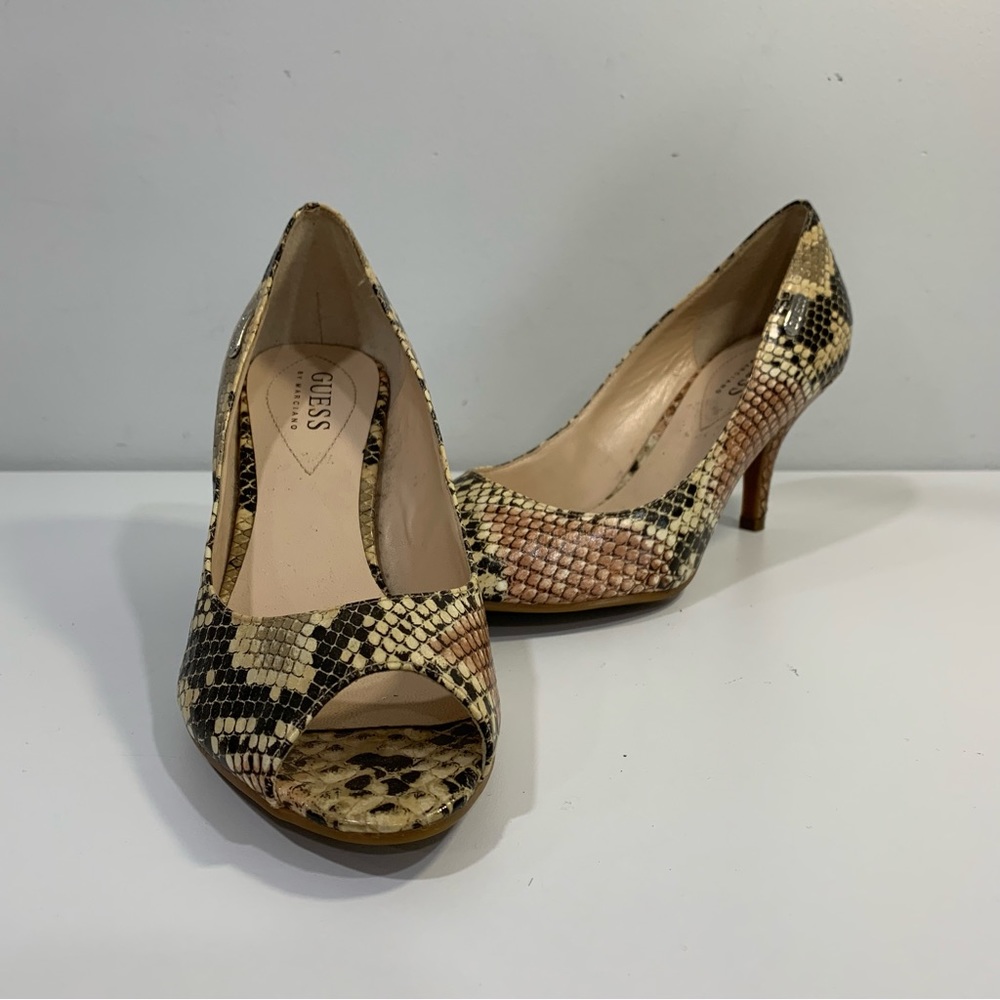 GUESS by Marciano Brown Tan Snakeskin Print Open Toe Kitty Heels Shoes Size 6